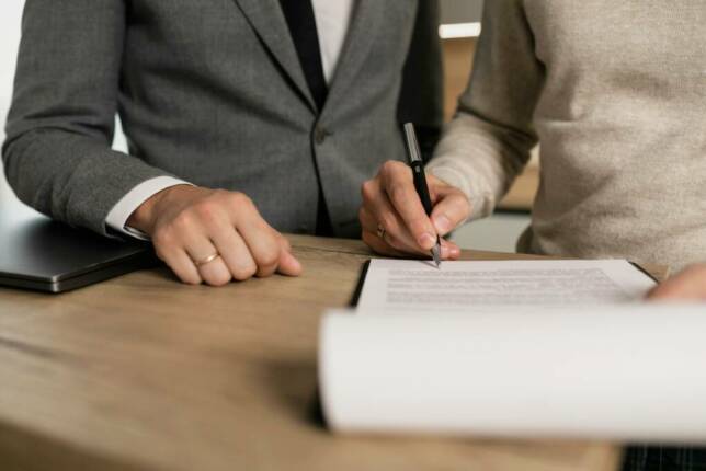 Hausse des missions de management de transition : les managers juniors de plus en plus sollicités